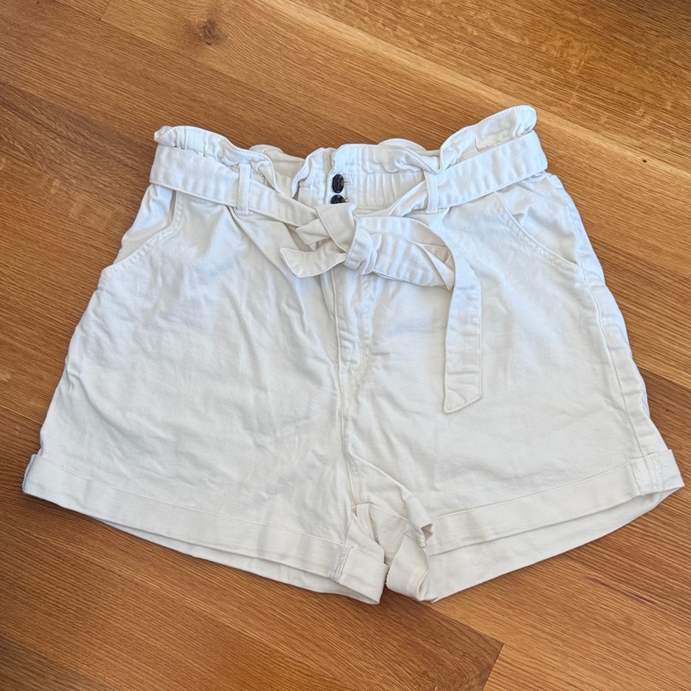 H&M High Waist White Denim Shorts - Size 14